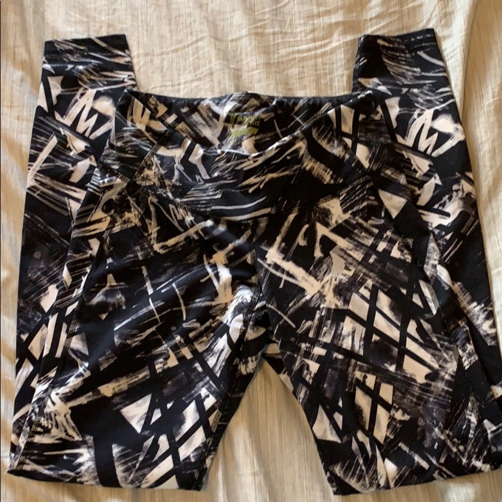 Old Navy Active Leggings